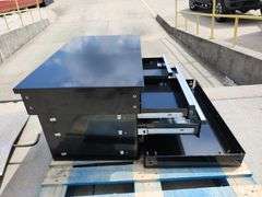 Husky 4 drawer cabinet