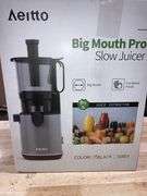 Juicer Machines,Aeitto Cold Press Juicer with 5.3 Extra Large Feed Chute for Whole Fruits & Vegetables, Juice Extractor Machine, Self Feeding, Easy to