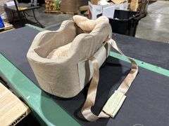 Small dog carrier/car seat