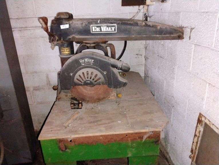 Industrial DeWalt radial arm saw