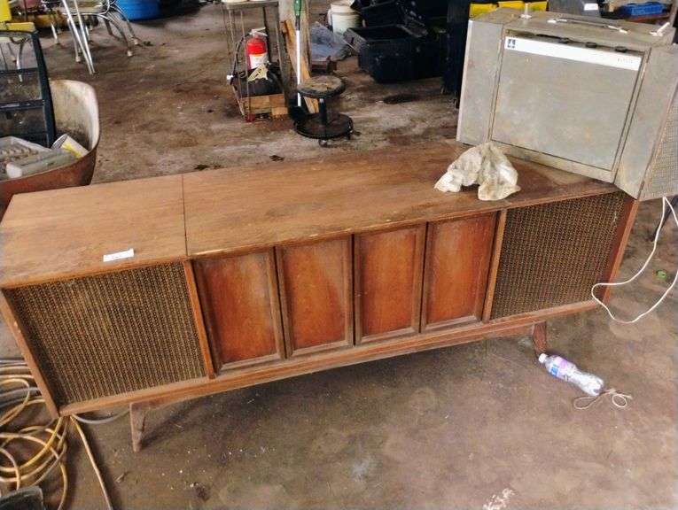 Vintage radio and record player