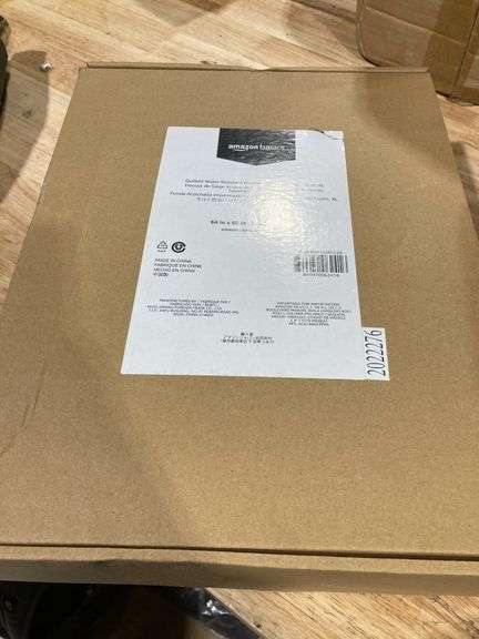 Amazon Basics Quilted Water Resistant Hammock Car Backseat Cover For Dogs 58x54