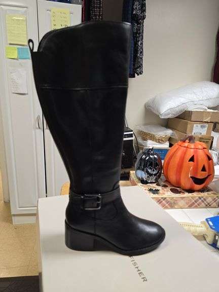 Marc Fisher Black Leather Boots Size 5M
