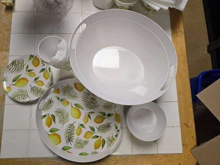 Temptations 20 Piece Melamine Party Bucket Set