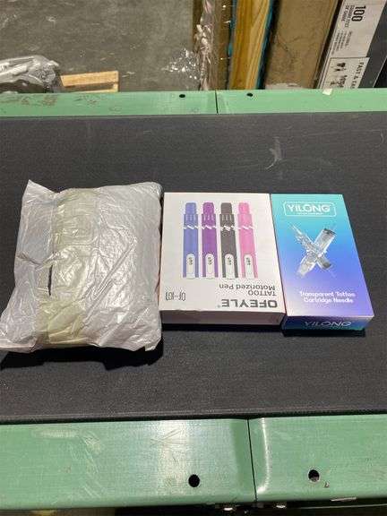 Tattoo gum needles and ink holder