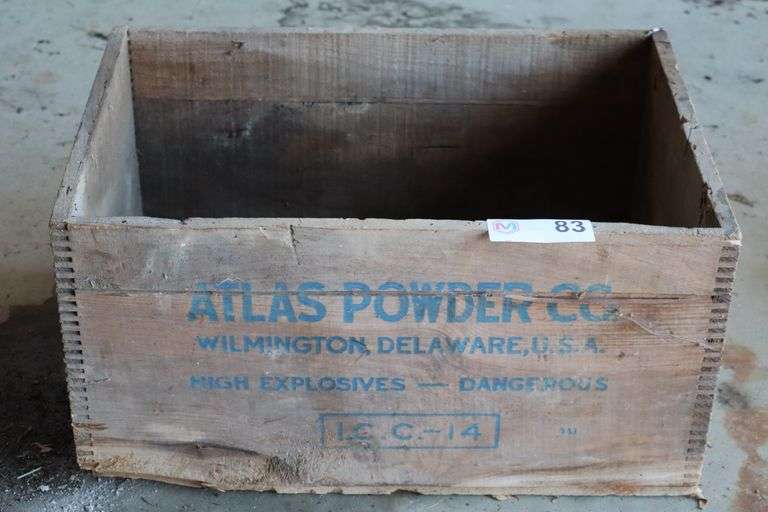 Antique Atlas Powder Co Crate - Matthews Auctioneers