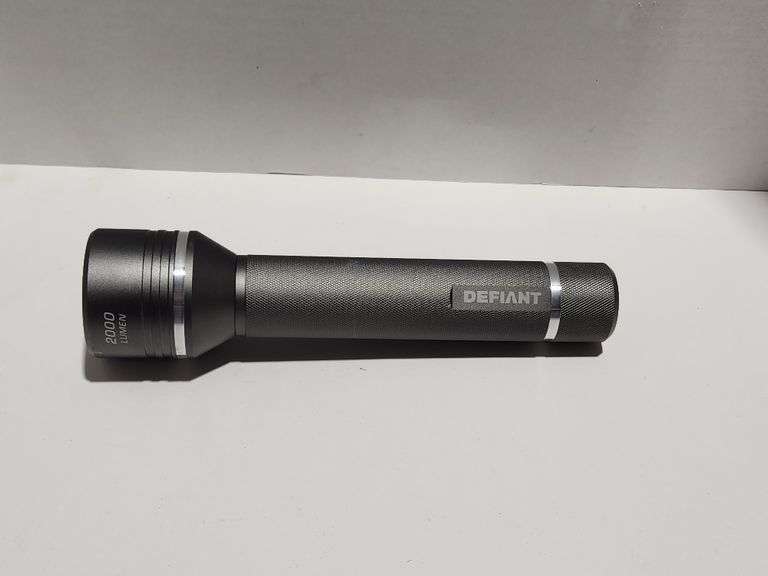 Defiant 2000 Lumens LED Slide-to-Focusing Aluminum Flashlight