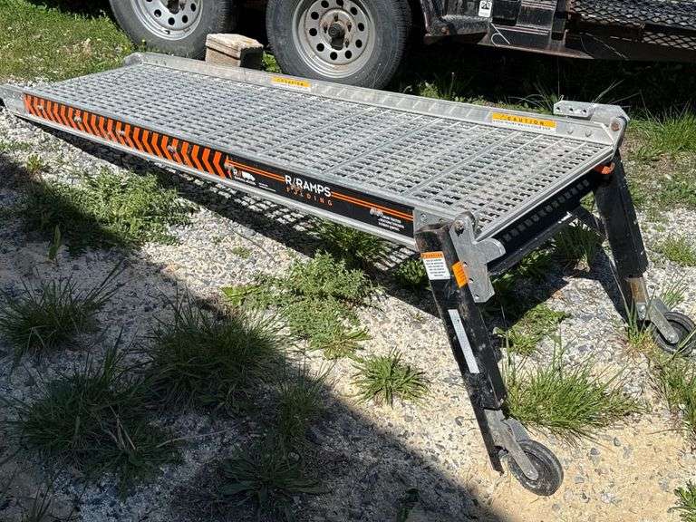 Randall Access Folding Ramp - Matthews Auctioneers