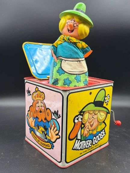 バス アルマニャック ラヴィエット カスティーユ 木箱 1939年 Vintage Mattel Mother Goose Jack-in-the-Box - Matthews Auctioneers
