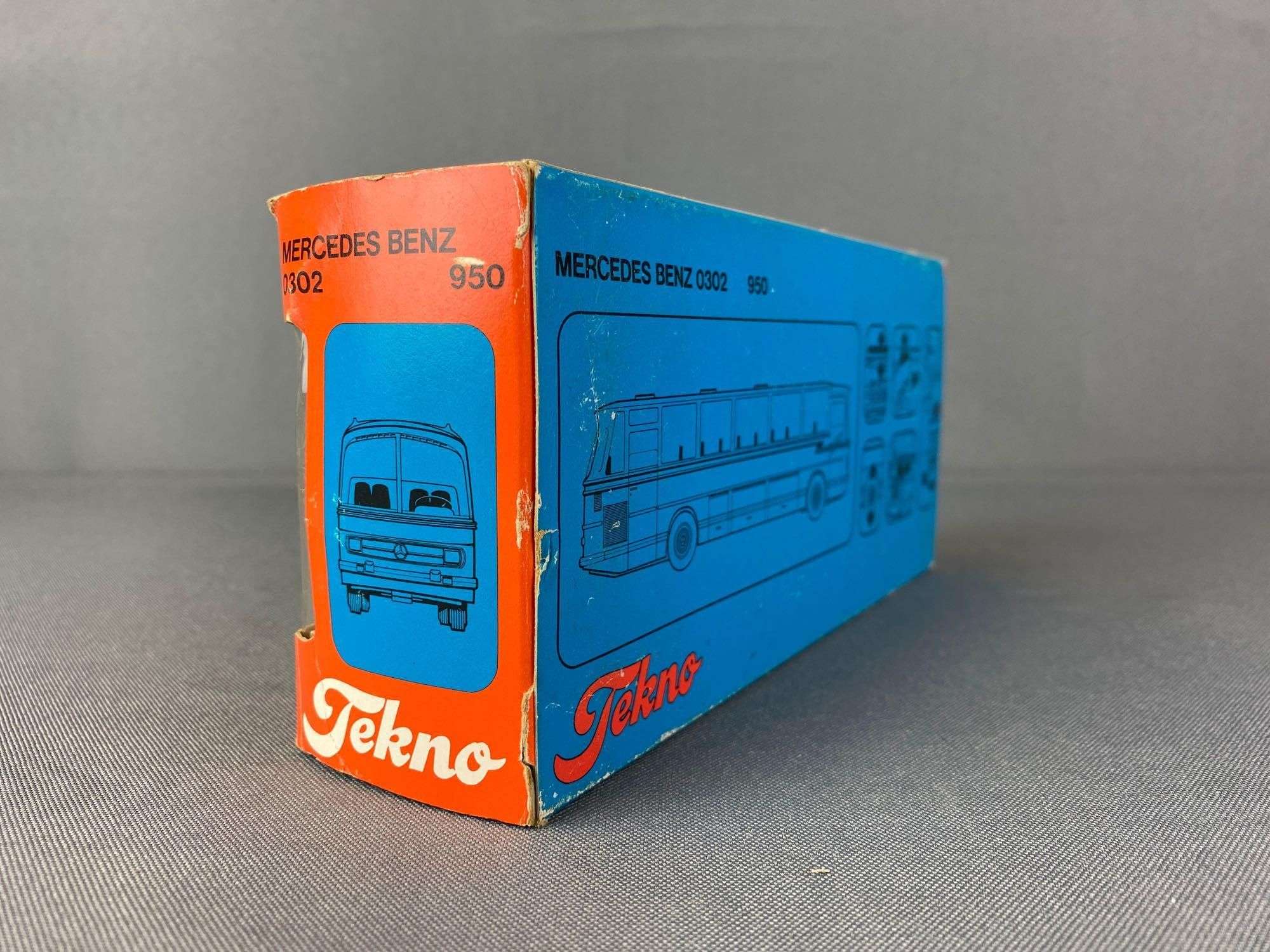ミニカー TEKNO MERCEDES BENZ 0302 BUS TEKNO 950 Scale 1/50 | MERCEDES BENZ O302 AUTOBUS BLUE CREAM