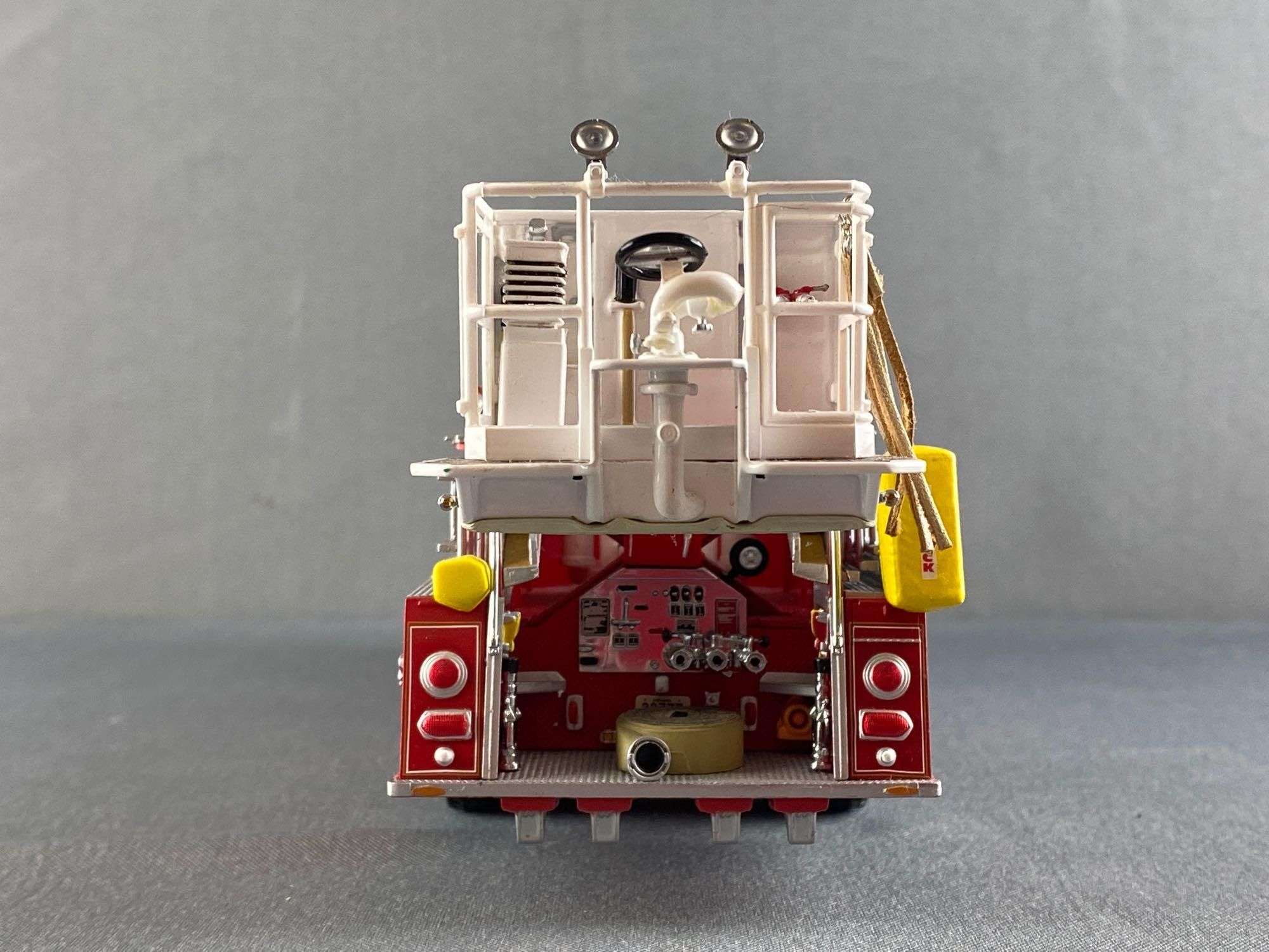 Franklin Mint Pierce Snorkel Fire Engine - Matthew Bullock Auctioneers
