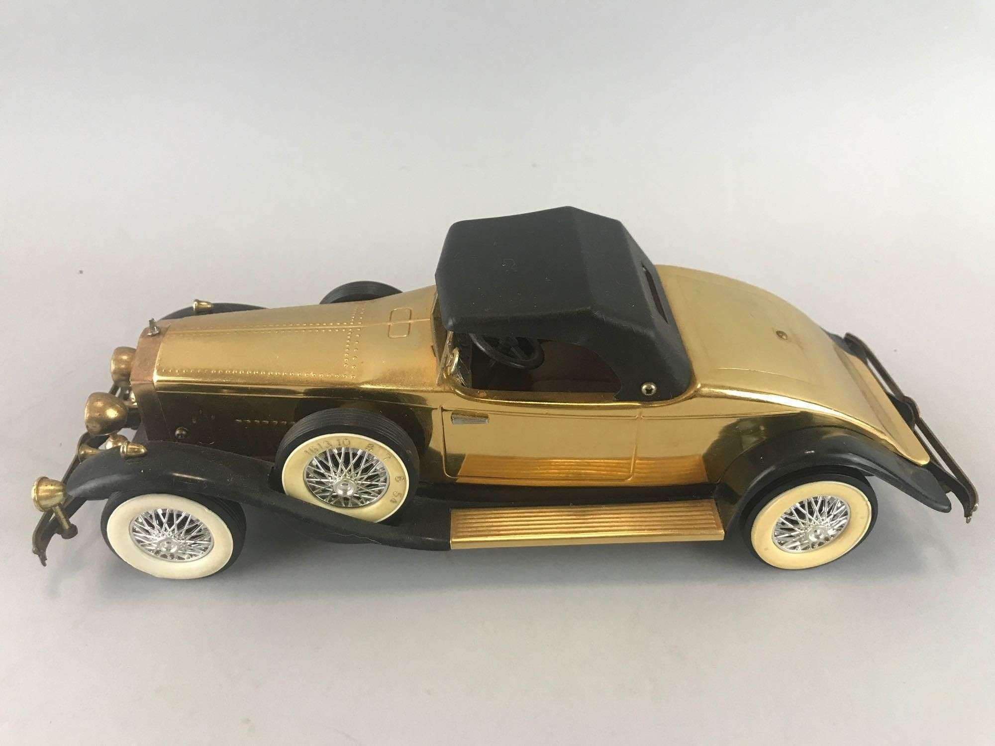 Solid State Rolls Royce Phantom II Transistor Radio