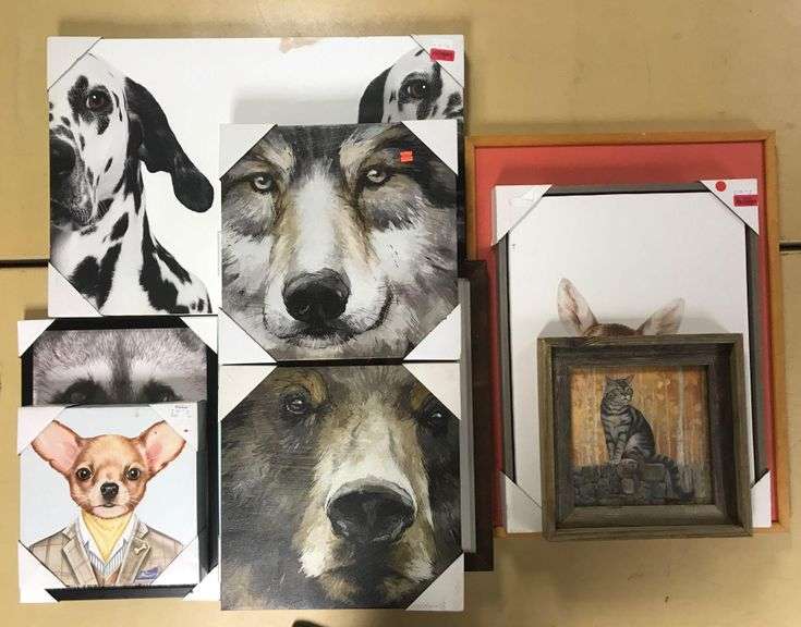 11 piece group of assorted animal prints - Matthew Bullock Auctioneers