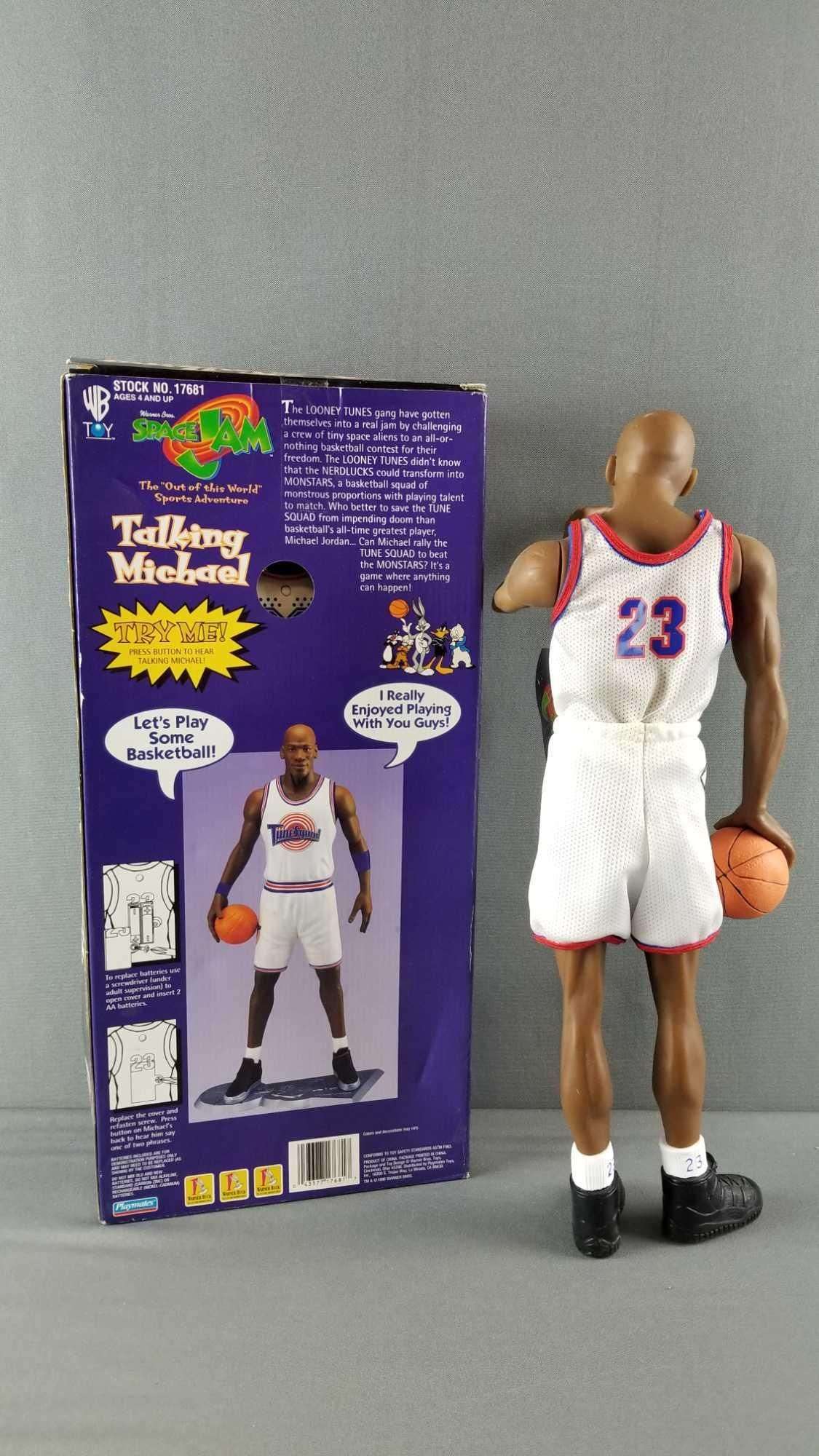 スポーツ SPACE JAM Talking Michael Michael Jordan 1996 Space Jam Talking Michael Jordan 15” Figure | eBay