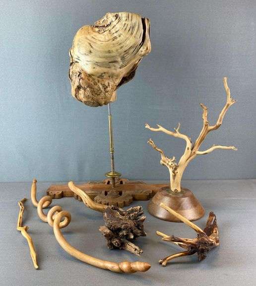 Group of Assorted Wood Items - Matthew Bullock Auctioneers