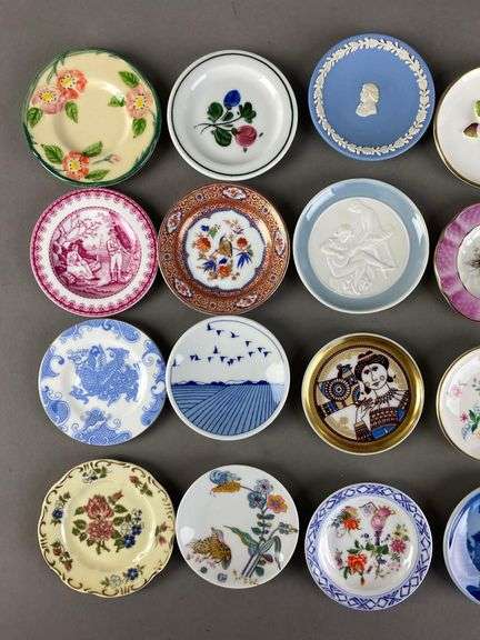 Group of 18 Assorted Miniature Tea Set Plates - Matthew Bullock Auctioneers