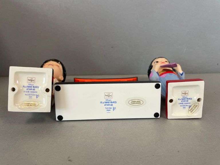 Disney Its a Small World Honorable Sister Japan Figurines