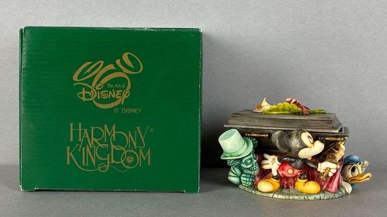 Disney Limited Edition Wheres Goofy Resin Figurine