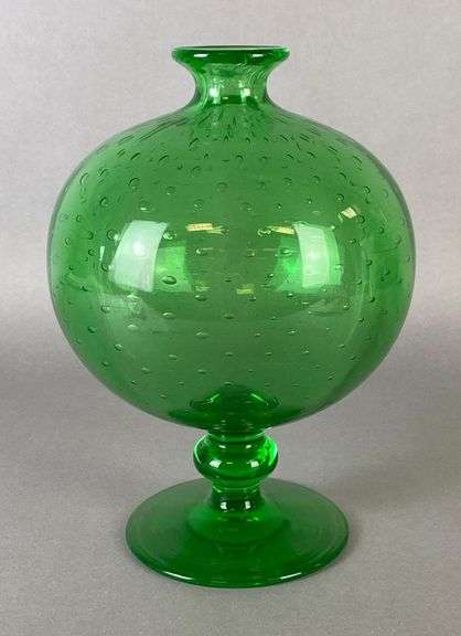 Fry Green Uranium Glass Controlled Bubble Vase