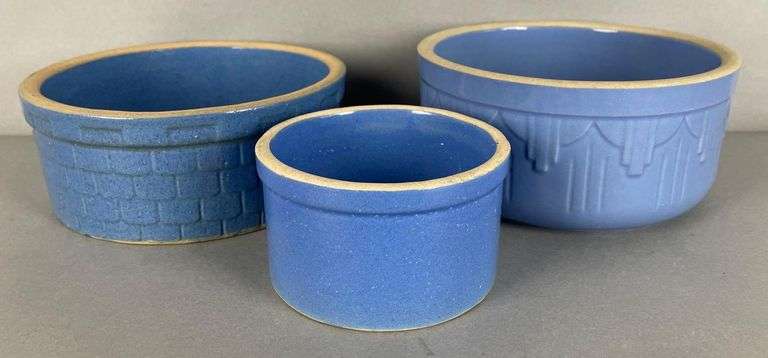 Group of 3 Blue Stoneware Bowls - Matthew Bullock Auctioneers