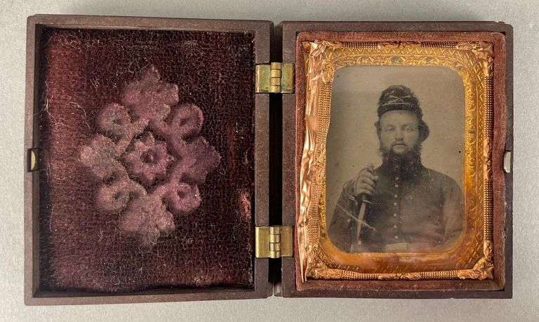 Antique Civil War Soldier Tin-Type Photo