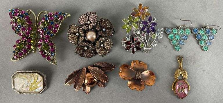 Group of Assorted Costume Jewelry