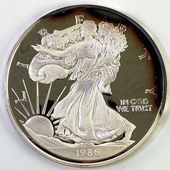 1986 US American Silver Eagle 8oz .999 Fine Silver Round