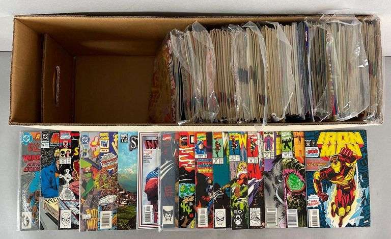 Long Box of 200+ Marvel / DC Comic Books - Matthew Bullock Auctioneers