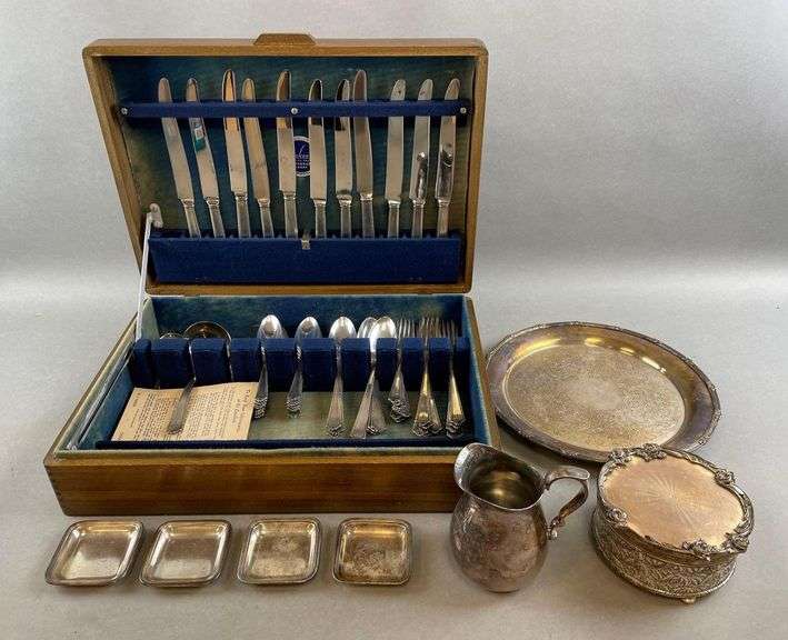 Group of Silver-Plated Flatware and Dishes - Matthew Bullock Auctioneers