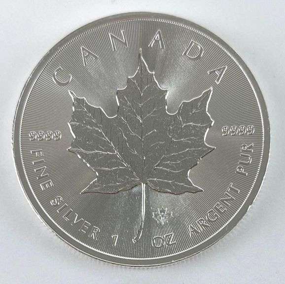 2014 $5 Canada Maple Leaf 1oz. 9999 Fine Silver