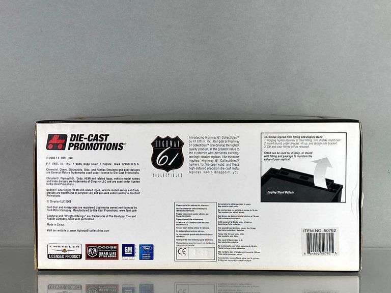 DC Promotions Highway 61 Limited Edition 1970 Plymouth Cuda 426 Hemi
