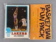 1973 - 74 Topps Basketball West Corps Cello Fun Pack