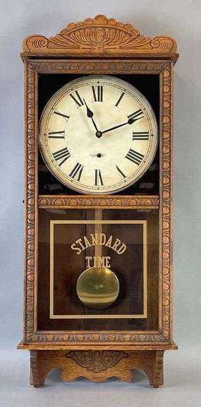 Antique New Haven Clock Co. Oak Wind-Up Wall Clock