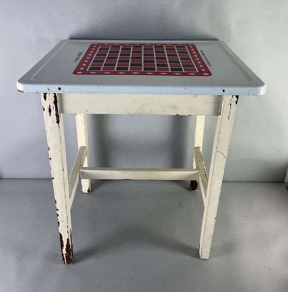 Chess/checkers Table Crysteel Porcelain Top Chess / Checkers Table - Matthew Bullock Auctioneers