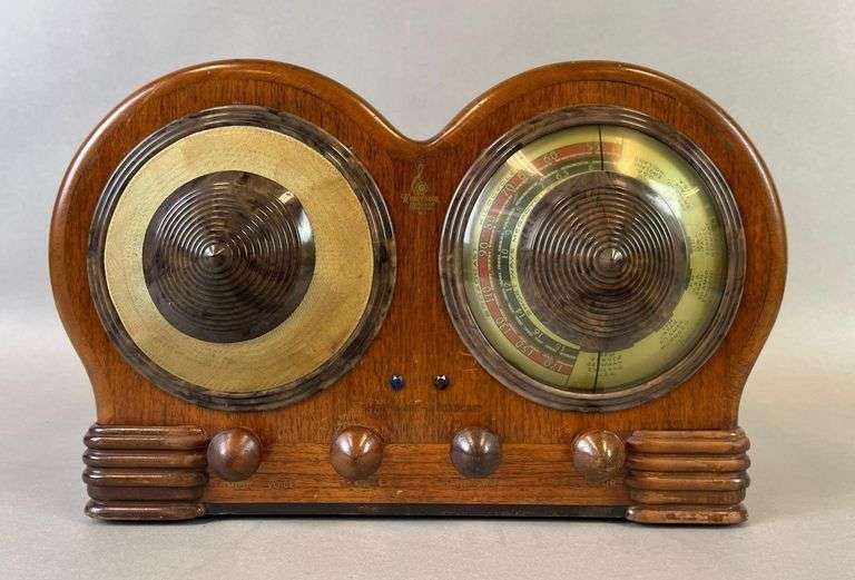 Antique Emerson BD-197 Mae West Radio - Art Deco Sakhoffsky Design