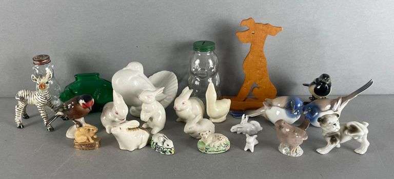 Group of Ceramic Animal Figurines and More - Matthew Bullock Auctioneers