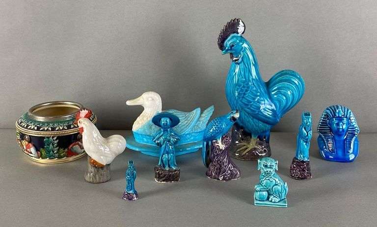 Group of 10 Art Pottery - Matthew Bullock Auctioneers