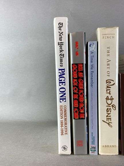Group of 8 Artistic Books and More - Matthew Bullock Auctioneers