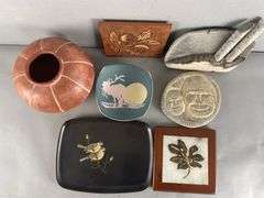 Group of Pottery Items and More - Matthew Bullock Auctioneers