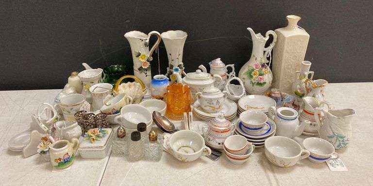 Group of Miniature Vases and More - Matthew Bullock Auctioneers