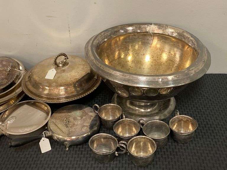 Group of Assorted Silver Plate Kitchenware - Matthew Bullock Auctioneers