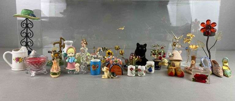 Large Group of Figurines - Matthew Bullock Auctioneers
