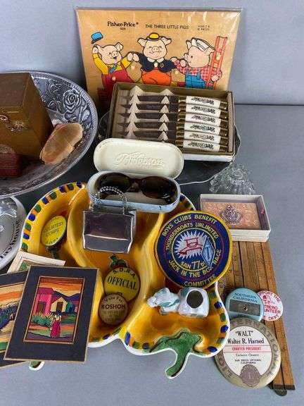 Group of Assorted Items - Matthew Bullock Auctioneers