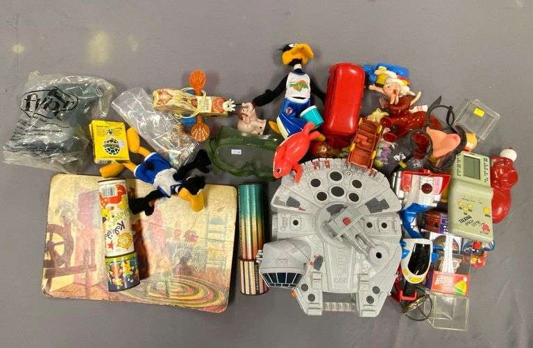 Group of Assorted Toys - Matthew Bullock Auctioneers