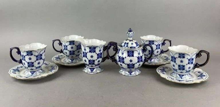 Group Bombay Sommarhill Quilt Porcelain Items