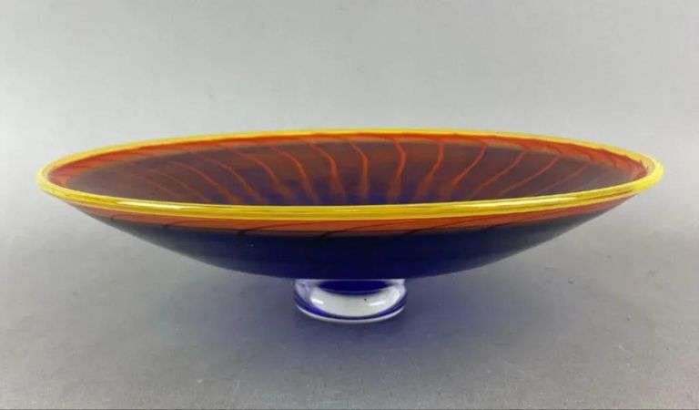 Signed Vintage Kosta Boda Art Glass Bon Bon Bowl