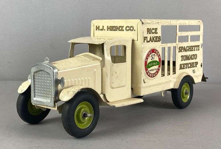 Flea Market Delight: Coins, Jewelry, Toys & Collectibles Auction