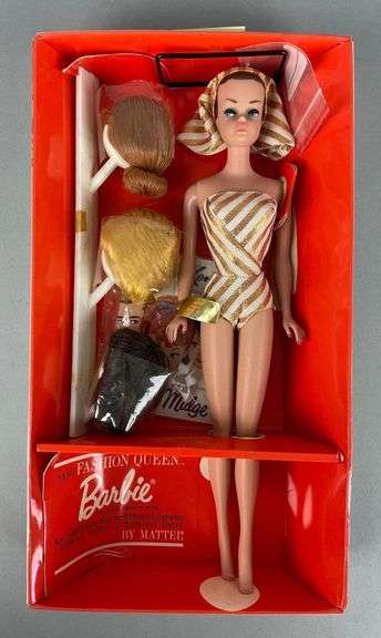 1962 Mattel Fashion Queen Barbie Fashion Doll