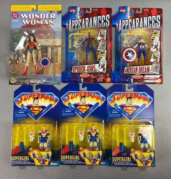 Group of 6 Assorted Superheroes Figures - Matthew Bullock Auctioneers