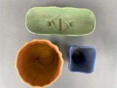 Group of 3 Vintage Pottery Items - Matthew Bullock Auctioneers